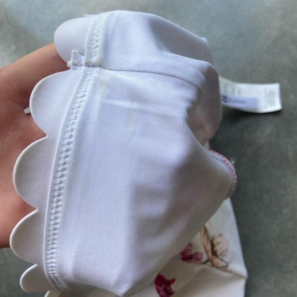 Women’s Cupshe XS Floral Bathing Suit Bottoms - Picture 6 of 6